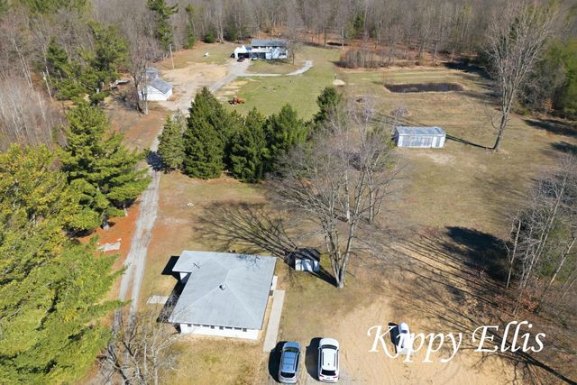 2860 Fenner Road, Muskegon, MI 49445