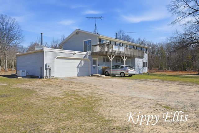2860 Fenner Road, Muskegon, MI 49445