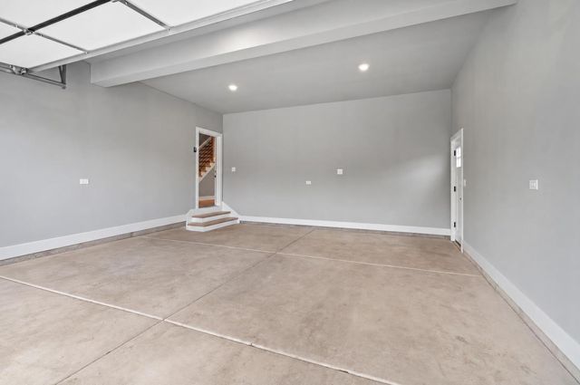 9610 W 57th Street, Countryside, IL 60525