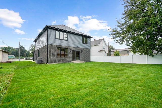 9610 W 57th Street, Countryside, IL 60525
