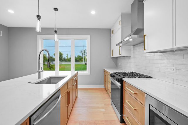 9610 W 57th Street, Countryside, IL 60525