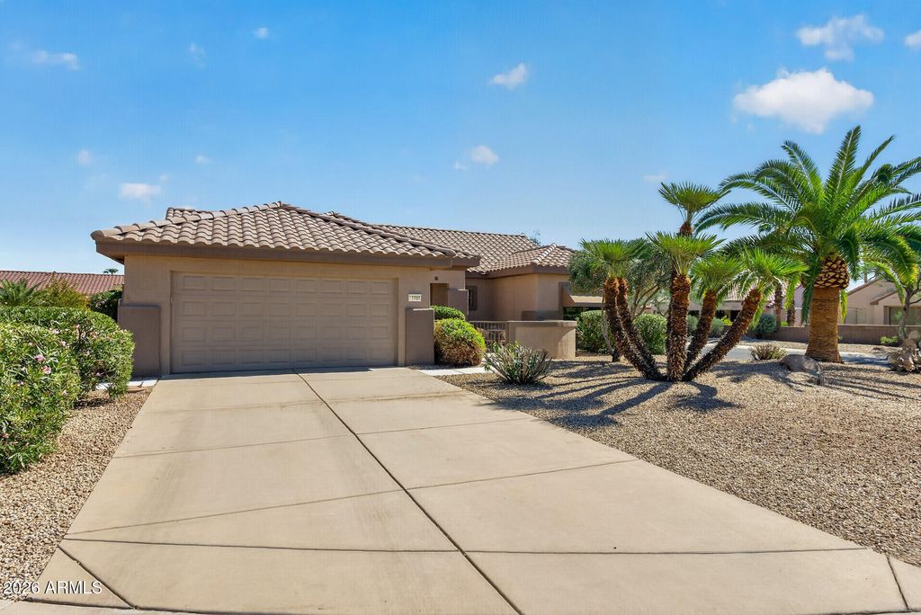 17705 N SOLAMENTE Court, Surprise, AZ 85374 — exterior