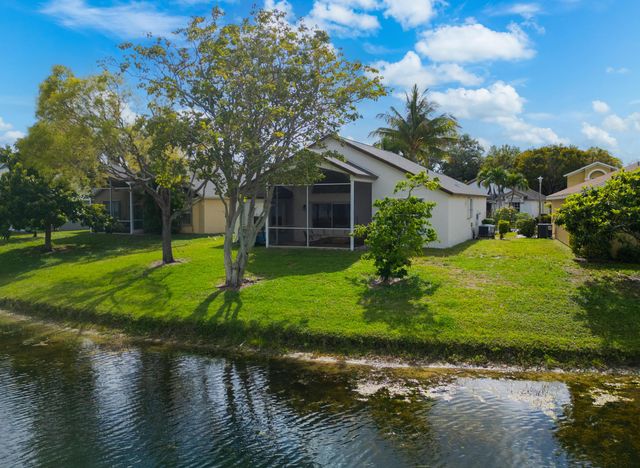 2223 Soundings Court, Greenacres, FL 33413