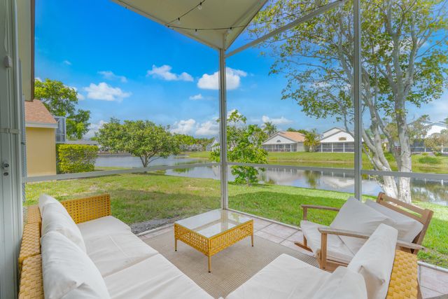 2223 Soundings Court, Greenacres, FL 33413