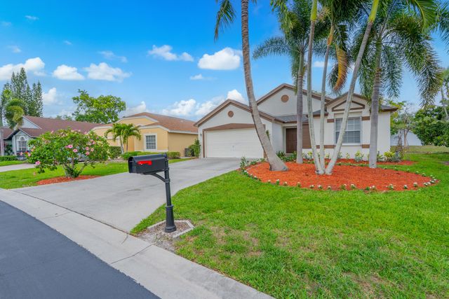 2223 Soundings Court, Greenacres, FL 33413