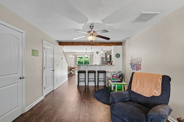 162 Cobblestone Place Dr, Goodlettsville, TN 37072