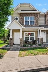 162 Cobblestone Place Dr, Goodlettsville, TN 37072