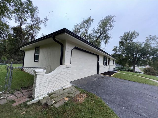 5627 Georgia Avenue, Kansas City, KS 66104