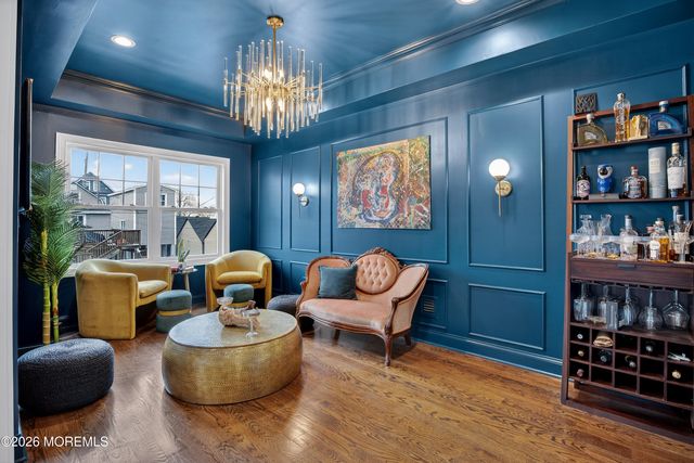 27 5th Street, Highlands, NJ 07732