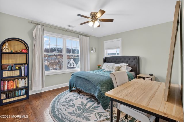 27 5th Street, Highlands, NJ 07732