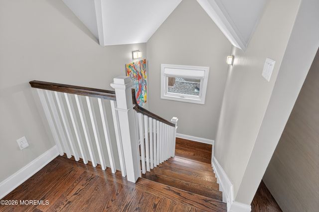 27 5th Street, Highlands, NJ 07732