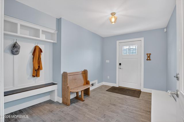 27 5th Street, Highlands, NJ 07732