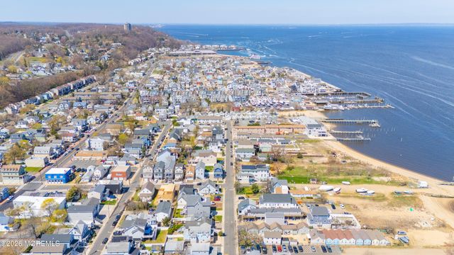 27 5th Street, Highlands, NJ 07732
