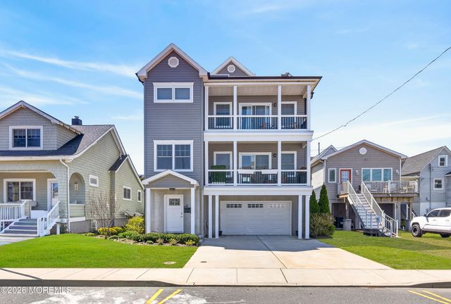 27 5th Street, Highlands, NJ 07732