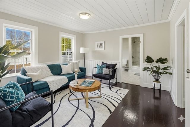 84 E Main, Ayer, MA 01432