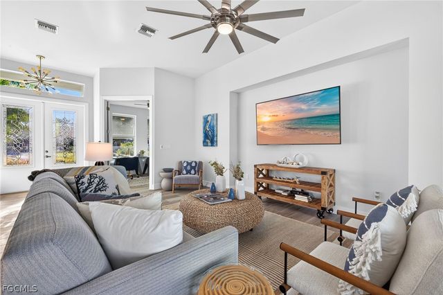 2626 SW 4th PL, Cape Coral, FL 33914