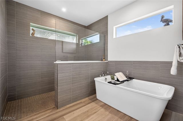 2626 SW 4th PL, Cape Coral, FL 33914