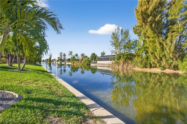 2626 SW 4th PL, Cape Coral, FL 33914