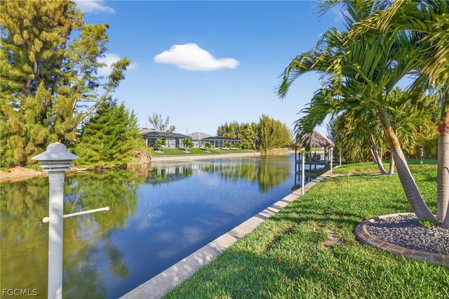 2626 SW 4th PL, Cape Coral, FL 33914