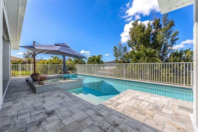 2626 SW 4th PL, Cape Coral, FL 33914