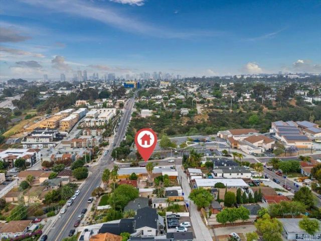 1103 33rd St, San Diego, CA 92102