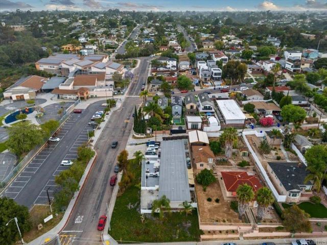 1103 33rd St, San Diego, CA 92102