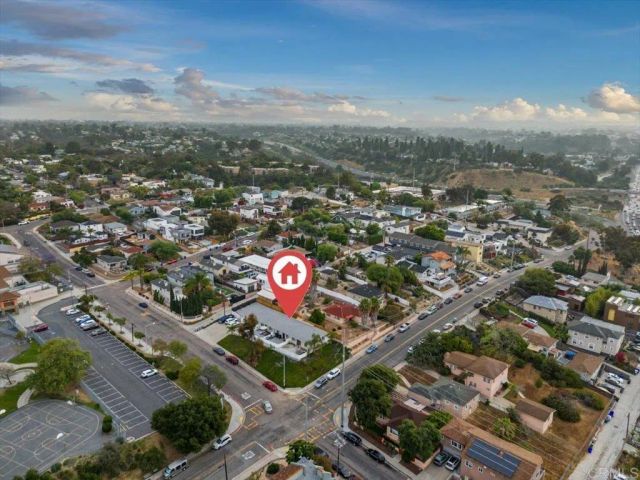1103 33rd St, San Diego, CA 92102