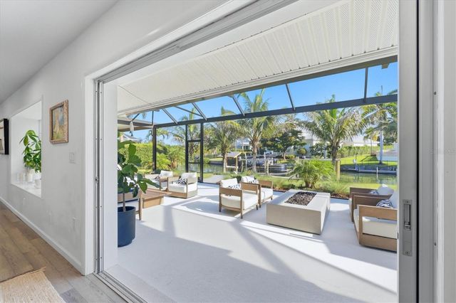 1761 SANDALWOOD DRIVE, Sarasota, FL 34231