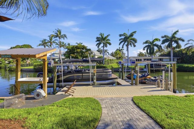 1761 SANDALWOOD DRIVE, Sarasota, FL 34231