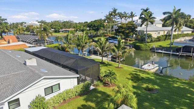 1761 SANDALWOOD DRIVE, Sarasota, FL 34231
