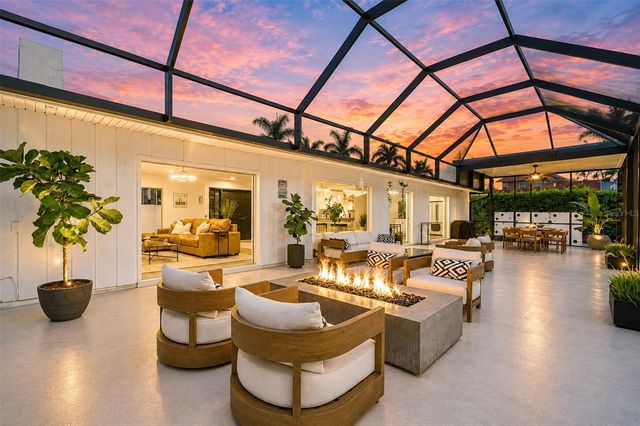 1761 SANDALWOOD DRIVE, Sarasota, FL 34231