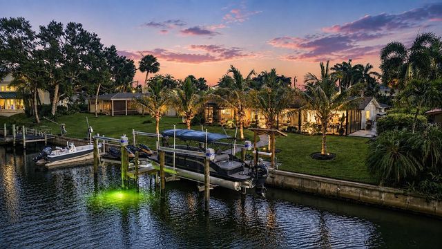 1761 SANDALWOOD DRIVE, Sarasota, FL 34231