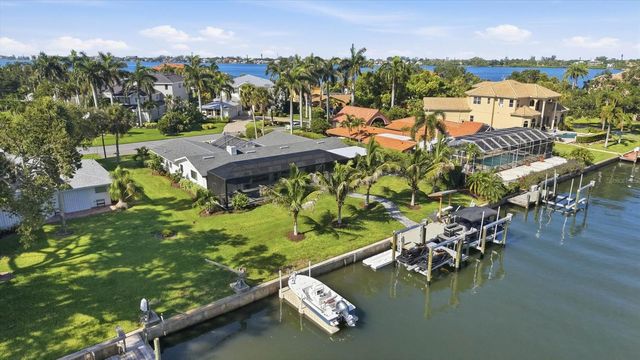 1761 SANDALWOOD DRIVE, Sarasota, FL 34231