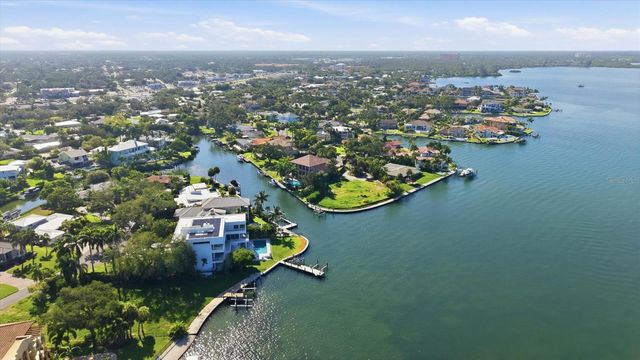 1761 SANDALWOOD DRIVE, Sarasota, FL 34231