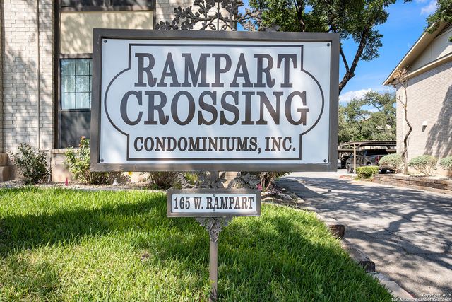 165 W Rampart Dr Apt 507, San Antonio, TX 78216