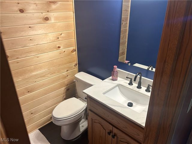 3156 Josephine Street NW, Dover, OH 44622