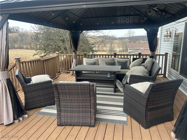 3156 Josephine Street NW, Dover, OH 44622