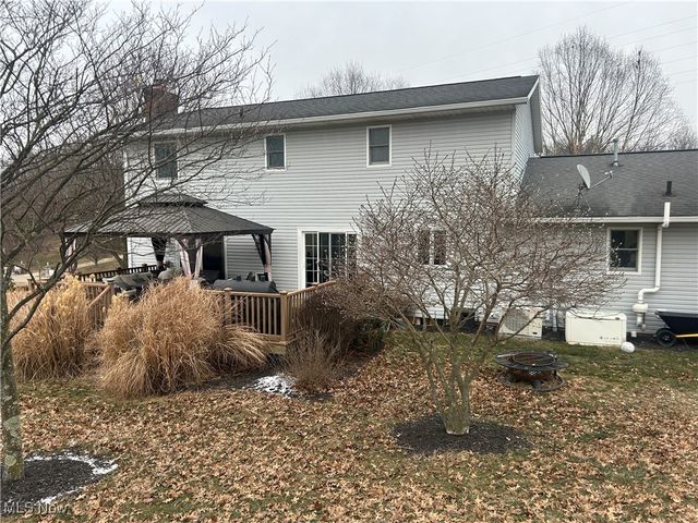 3156 Josephine Street NW, Dover, OH 44622