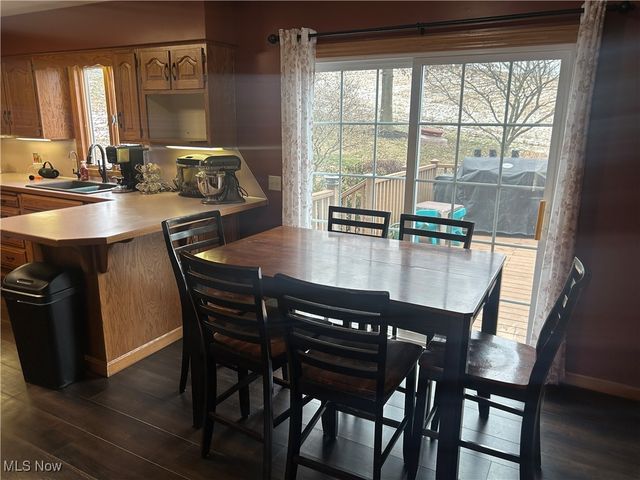 3156 Josephine Street NW, Dover, OH 44622