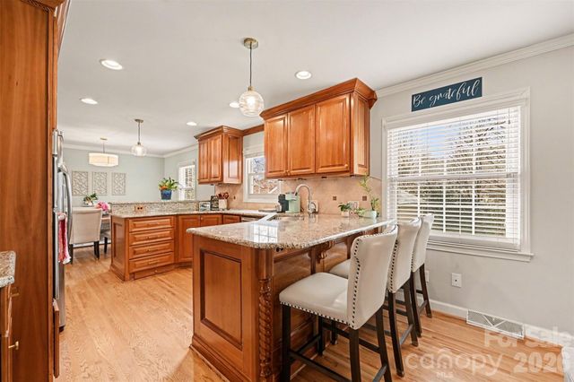 3832 Blowing Rock Way, Charlotte, NC 28210