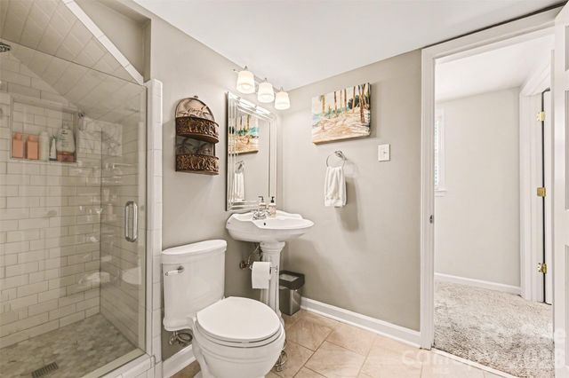 3832 Blowing Rock Way, Charlotte, NC 28210
