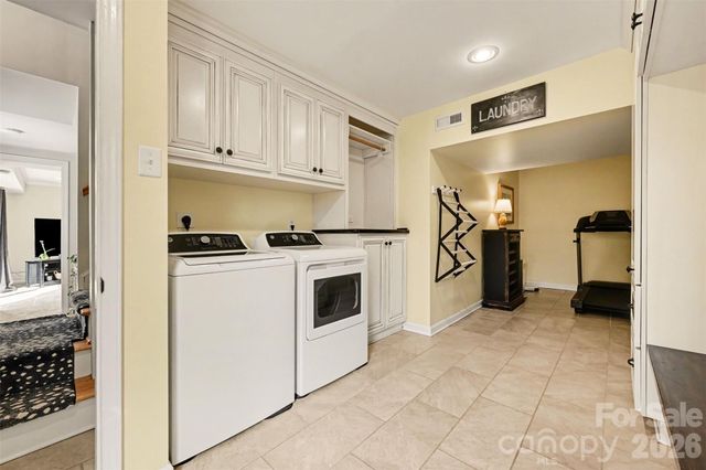 3832 Blowing Rock Way, Charlotte, NC 28210