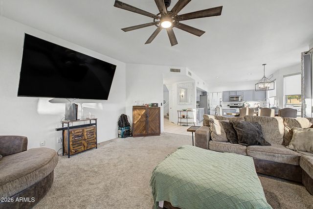 14264 S 12TH Place, Phoenix, AZ 85048