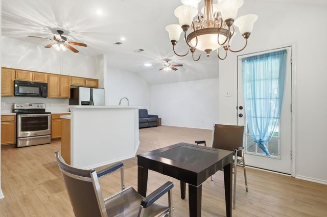 731 Hill Meadow Drive, Midlothian, TX 76065