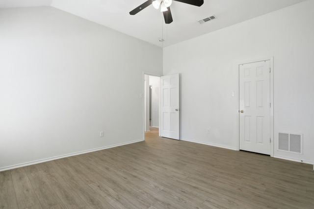 731 Hill Meadow Drive, Midlothian, TX 76065