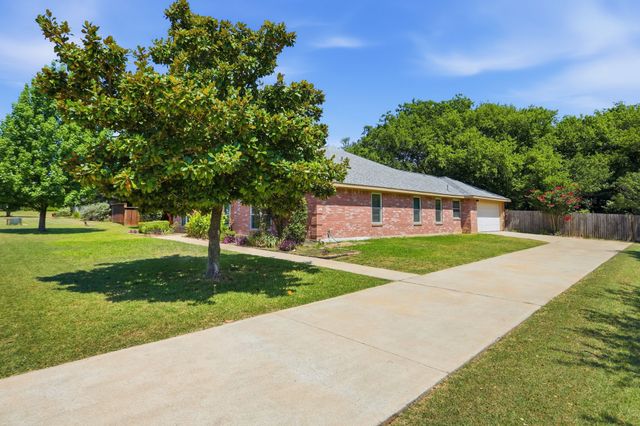 731 Hill Meadow Drive, Midlothian, TX 76065