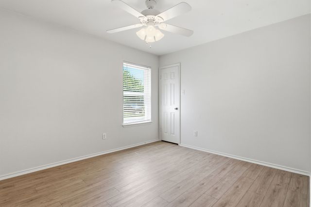 731 Hill Meadow Drive, Midlothian, TX 76065