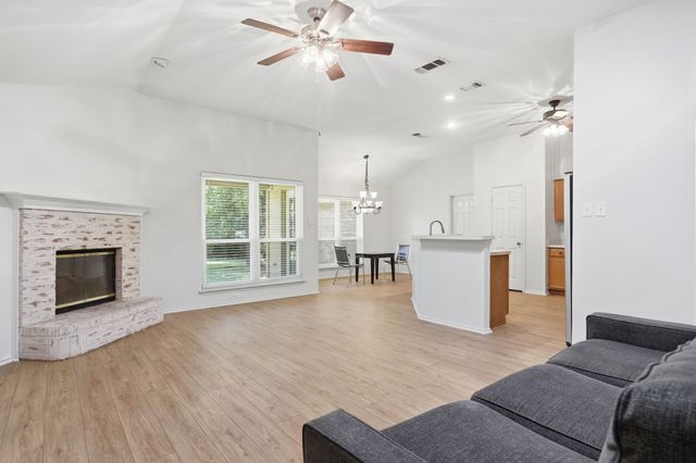 731 Hill Meadow Drive, Midlothian, TX 76065