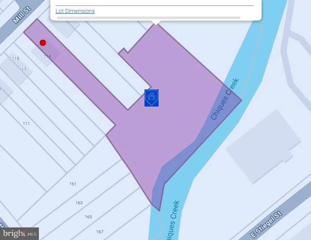 121 MILL ST, Manheim, PA 17545
