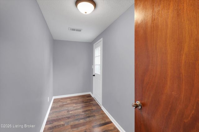 3070 Ashes Creek Ln, Bloomfield, KY 40008